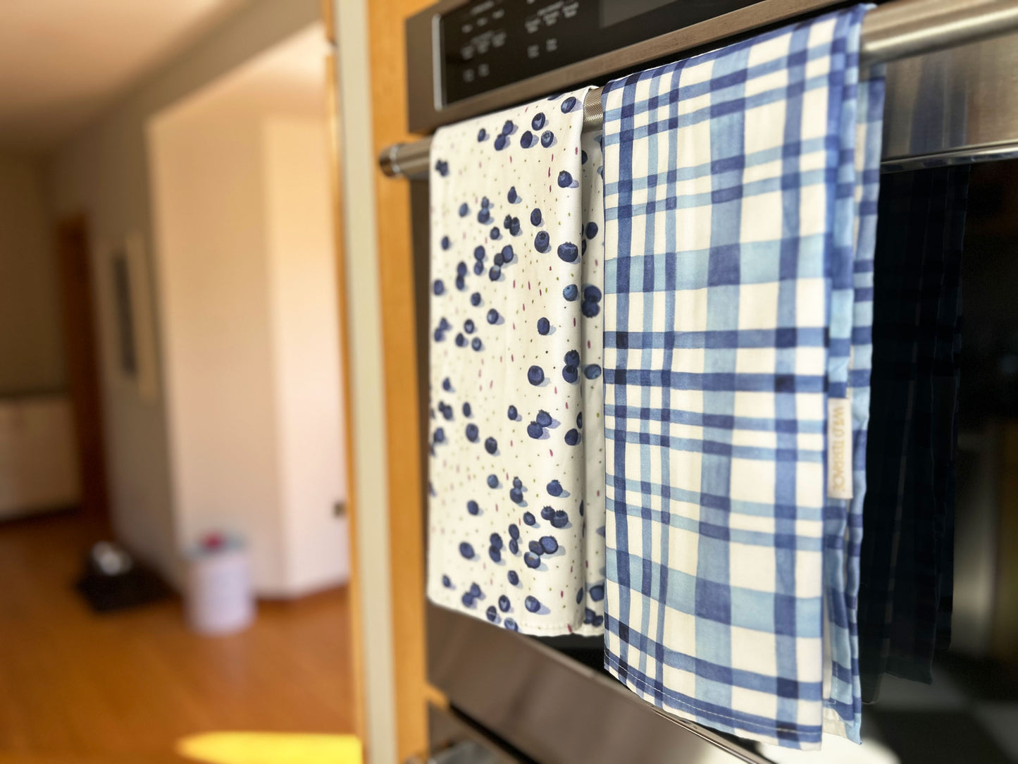 TWILL TEA TOWEL in Blueberry Confetti