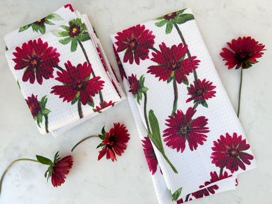 DISH TOWEL in Burgundy Blanket Flower