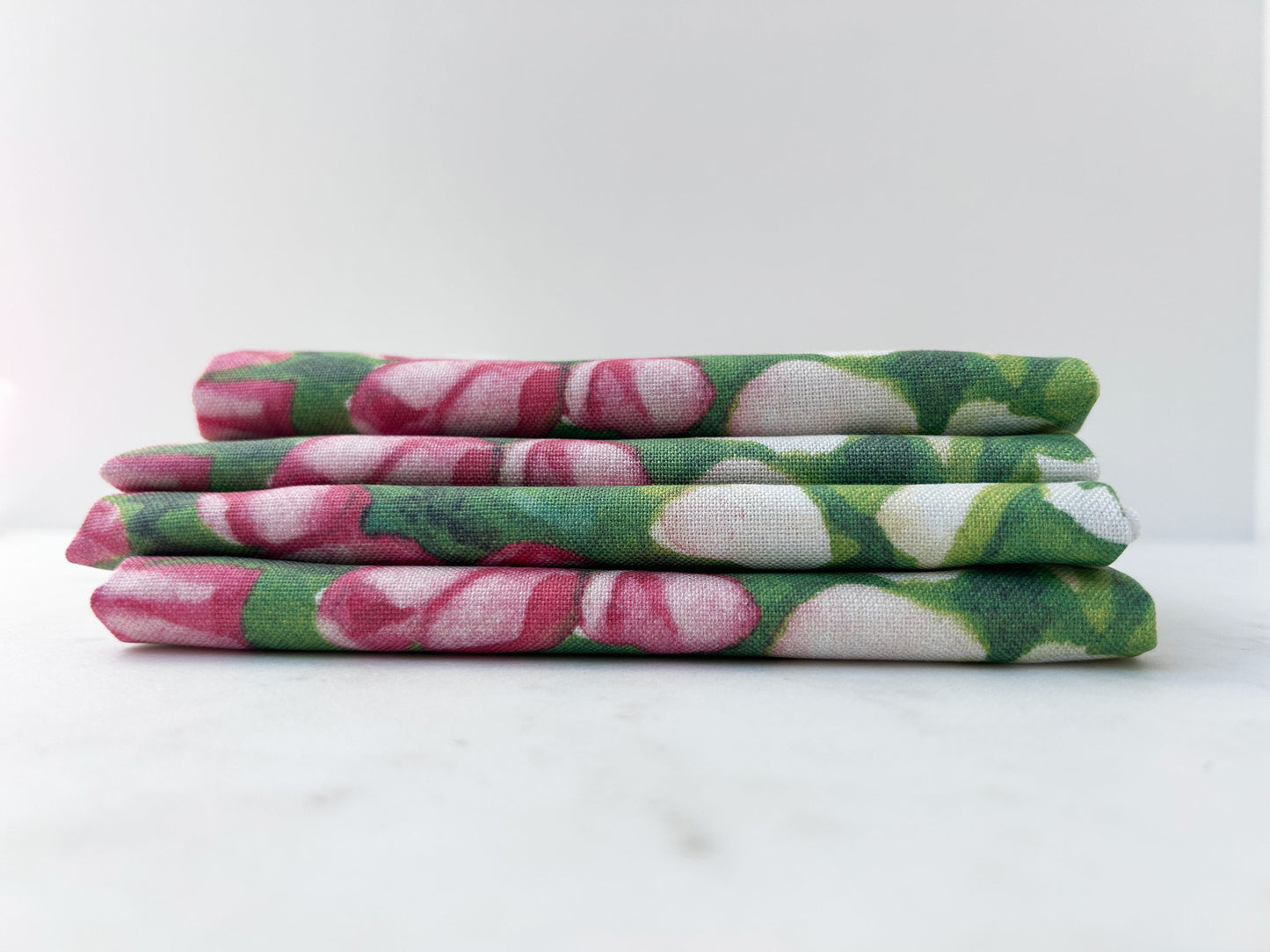 WHITE SPACE TEA TOWEL in Tulip Bouquet